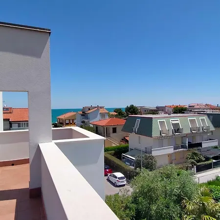 Attico Trilocale A Due Passi Dal Mare E Dal Centro Cod 501 Διαμέρισμα *