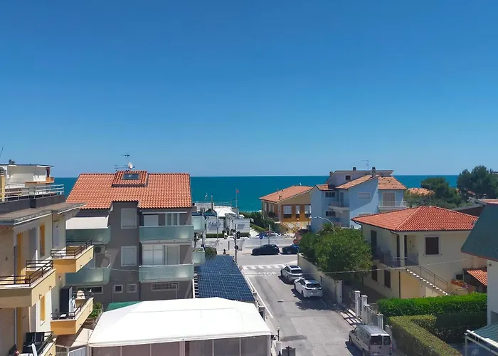 Attico Trilocale A Due Passi Dal Mare E Dal Centro Cod 501 Διαμέρισμα