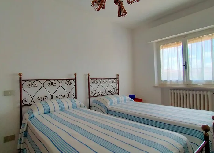 Διαμέρισμα Attico Trilocale A Due Passi Dal Mare E Dal Centro Cod 501 Marcelli