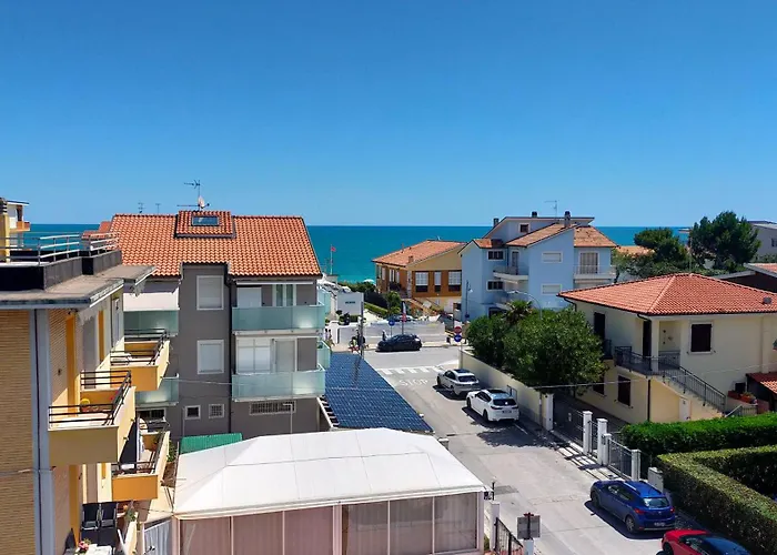 Διαμέρισμα Attico Trilocale A Due Passi Dal Mare E Dal Centro Cod 501 *